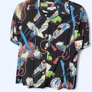 Re/Done graphic shortsleeved button up top